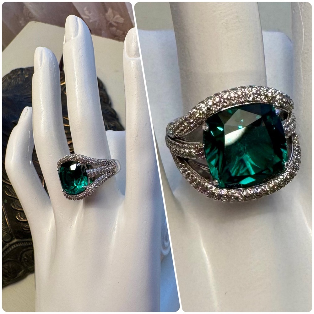 Large Emerald Cushion Cut Ring Set in 925 Sterling Silver